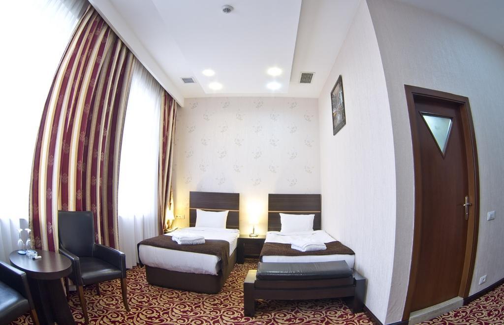 Ambassador Hotel บากู ห้อง รูปภาพ