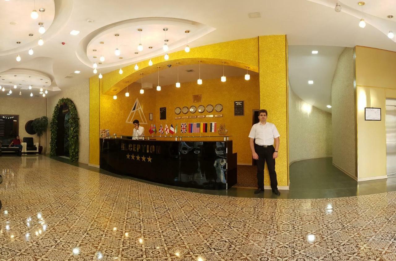 Ambassador Hotel บากู ภายนอก รูปภาพ